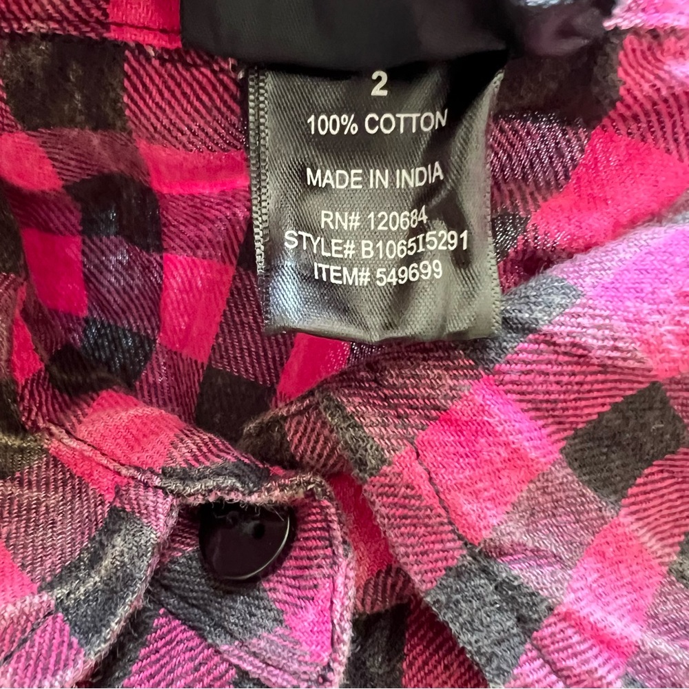 Torrid Pink and Black Buffalo Check Plaid Button Cinch Camp Shirt - Picture 6 of 6